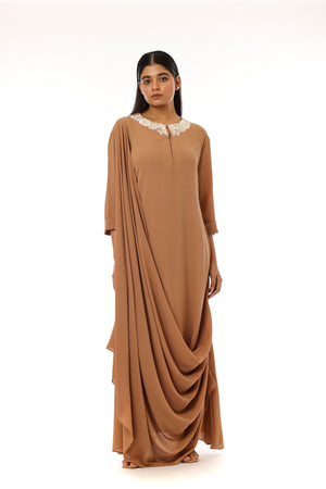 Front&Back Embroidered Drape Dress