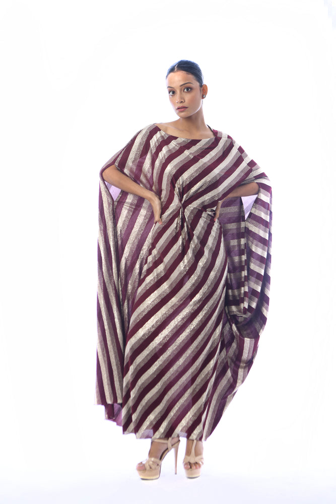 Crinkled Foil Drape
