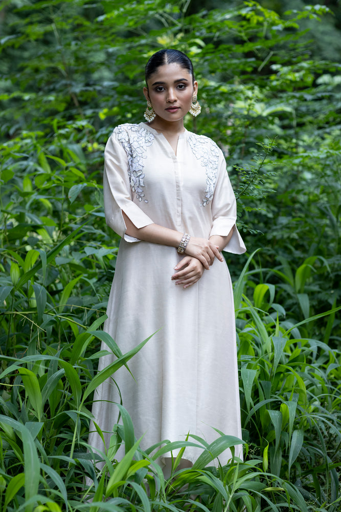 Yolk Embroidered Kurta