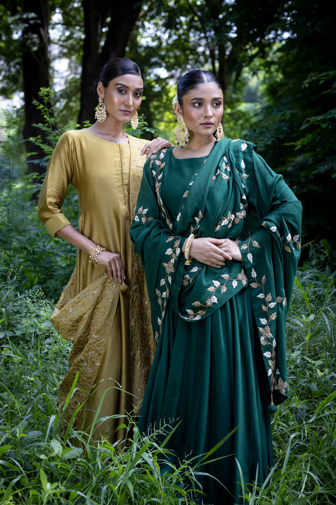 Zardozi Embroidered Dupatta Set