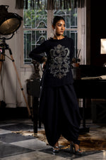 Roll Collar Embroidered Set