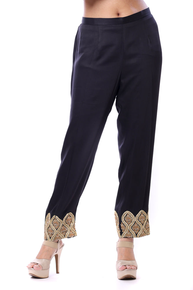 Embroidered Narrow Pant