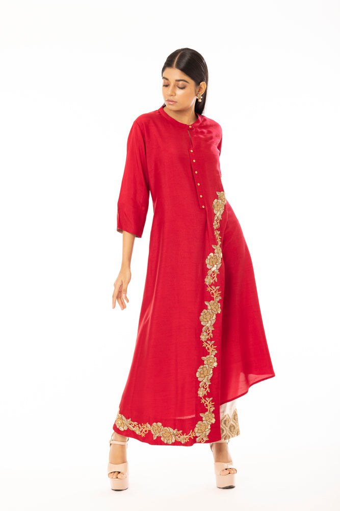 Side Embroidered Kurta