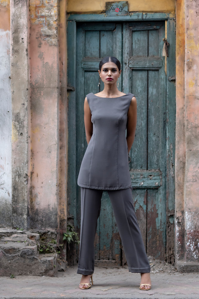 Back Cowl Pant Suit