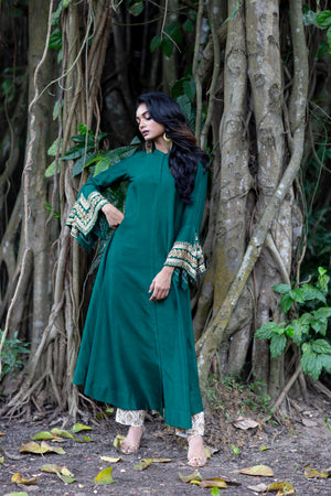 Sleeve Embroidered Kurta