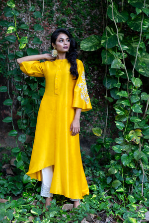 Asymmetric Embroidered Kurta