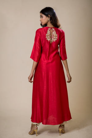 Neck & Back Embroidered Kurta