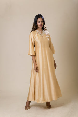Neck & Back Embroidered Kurta