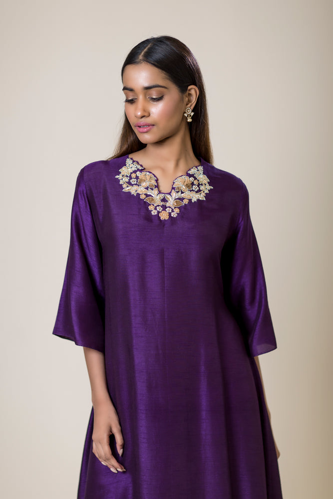 Neck & Back Embroidered Kurta