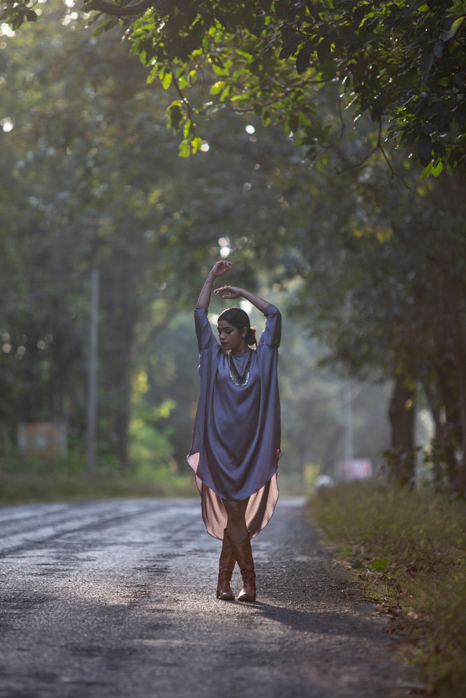 Oversized Fitted-Sleeve Dress